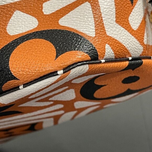 Louis Vuitton Monogram Giant Crafty Neverfull MM in Creme/Caramel (JB1316) - Picture 7 of 13